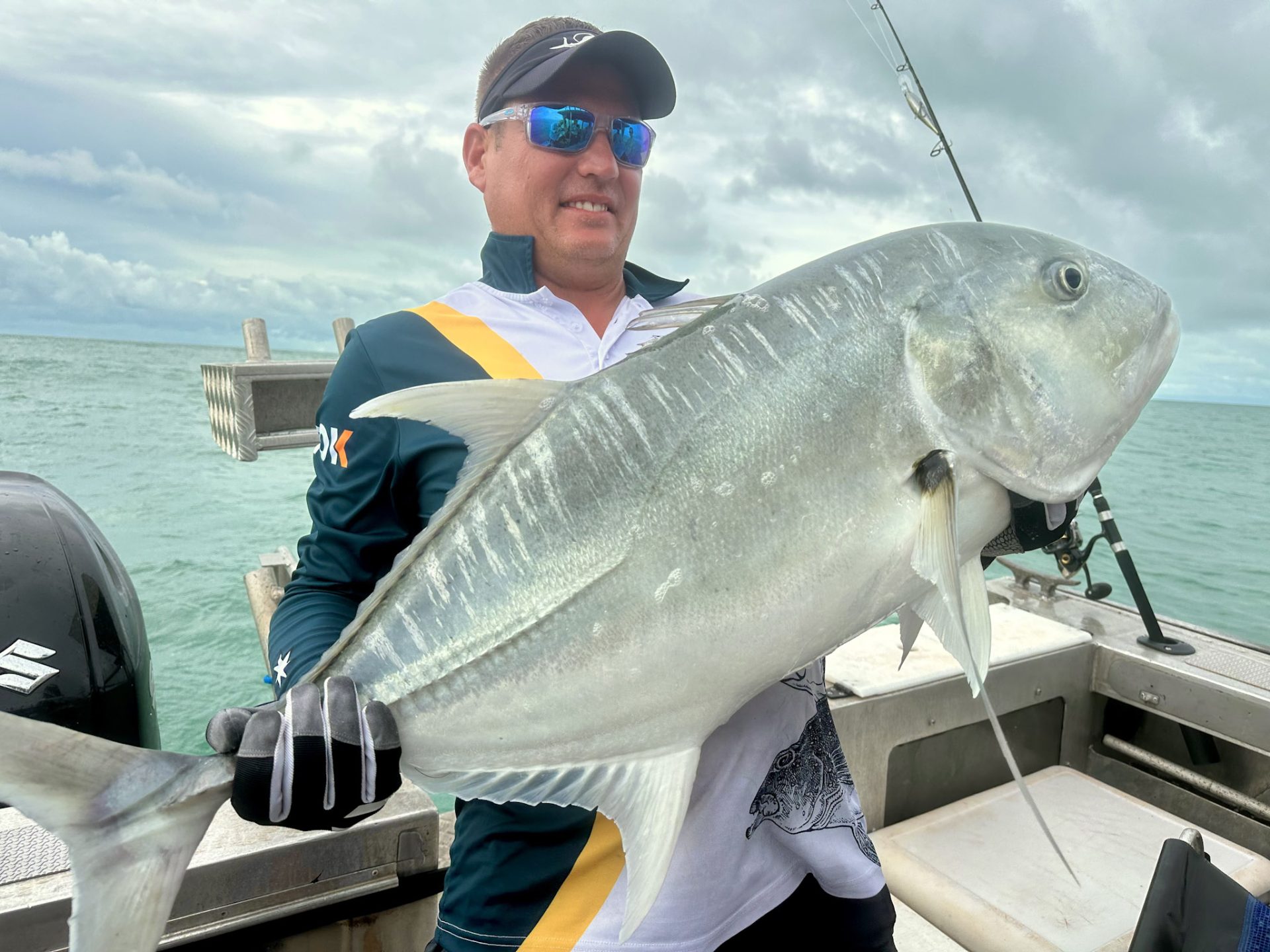 Giant Trevally fishing action